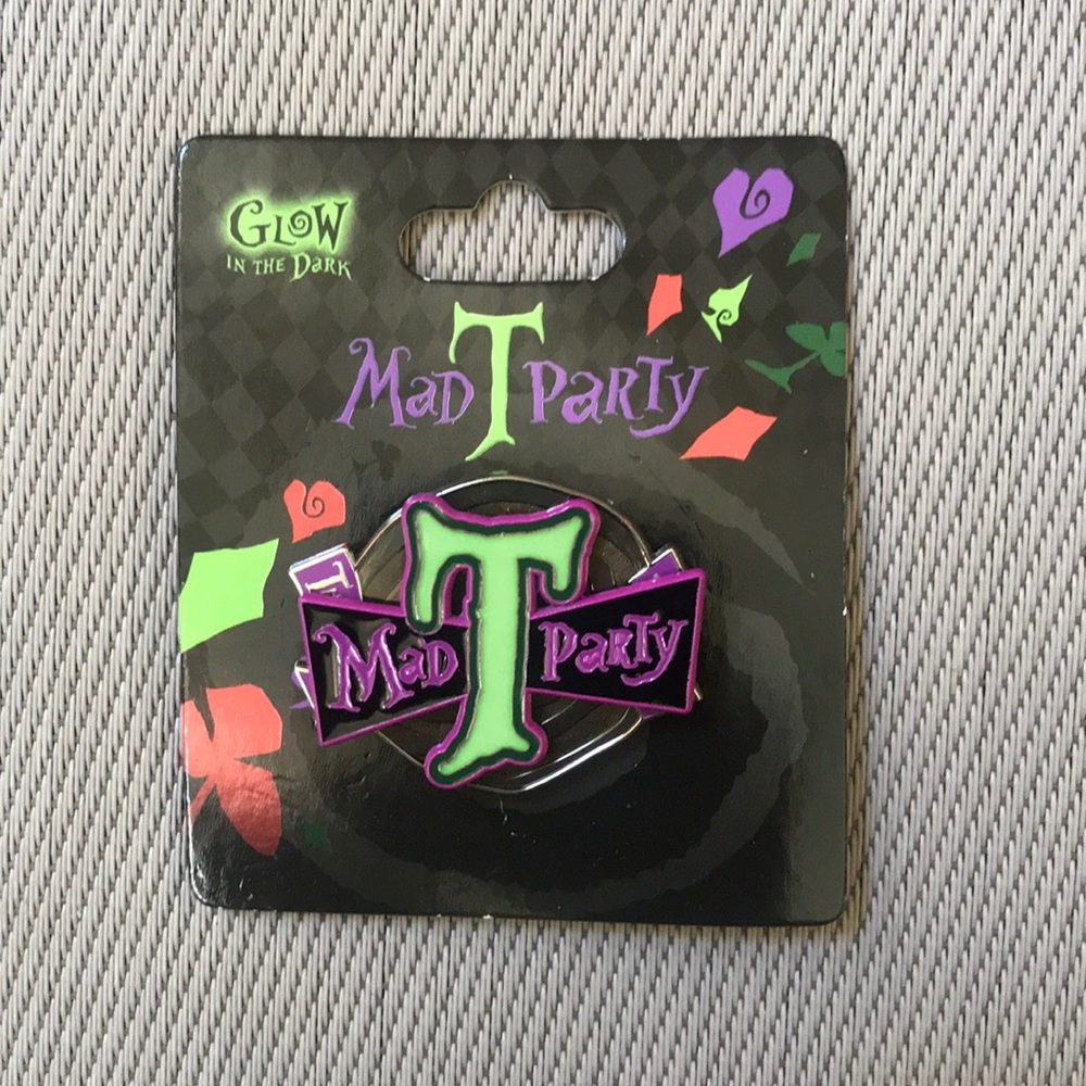 Disney Pin Spinning Mad T Party